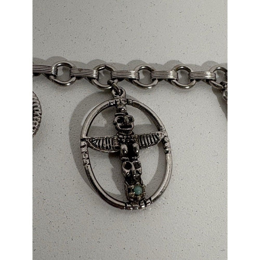 Vintage 1970s Native American Indian Charm 7" Bracelet W/ Turquoise Accents - Picture 4 of 10